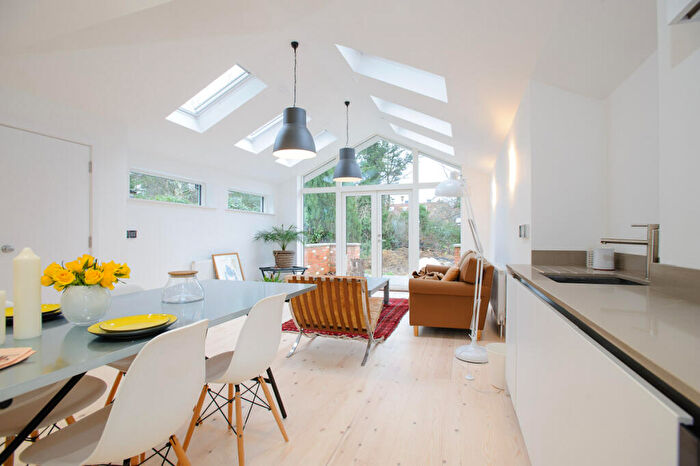 5 Bedroom Semi-Detached House To Rent In Valentia Road, Headington, OX3