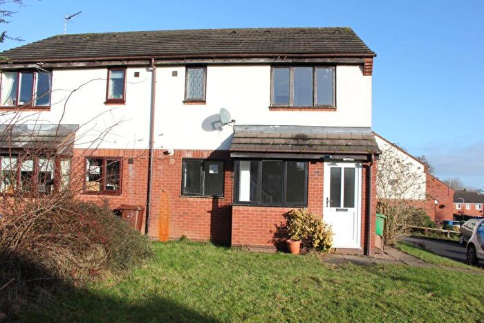 1 Bedroom Maisonette To Rent In Kirkstall Avenue, Western Downs, Stafford, ST17