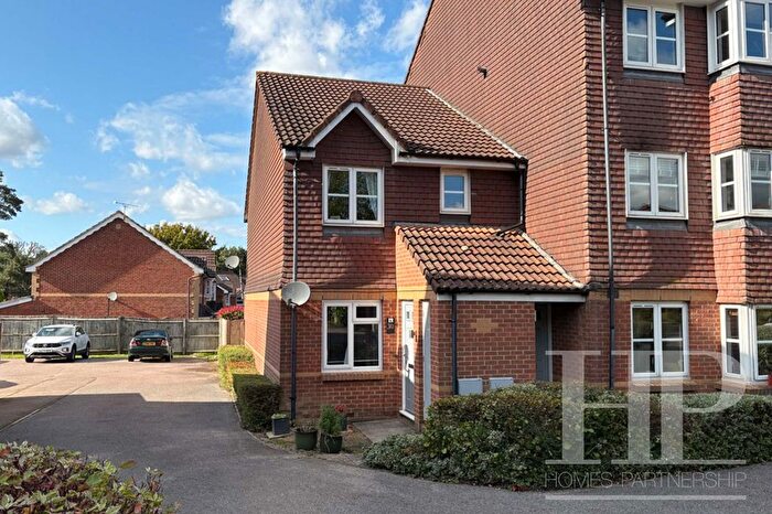 1 Bedroom Maisonette To Rent In Bolton Road, Maidenbower, RH10