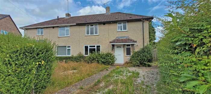 3 Bedroom Semi-Detached House For Sale In Bakers Field, Greatham, Liss, GU33