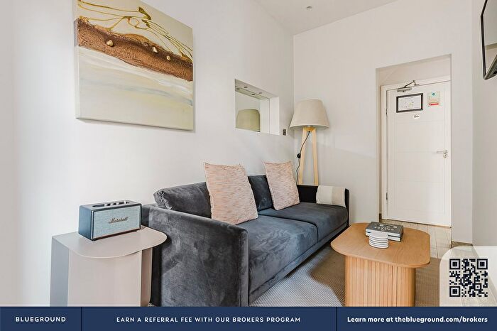 1 Bedroom Flat To Rent In Earl's Court, SW5