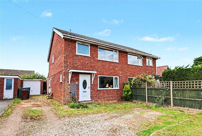 3 Bedroom Semi-Detached House For Sale In Holt Road, Hellesdon, Norwich, Norfolk, NR6