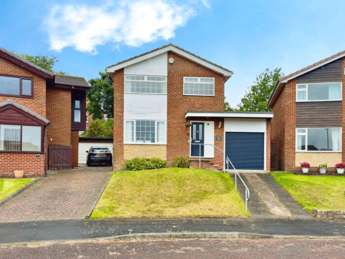 3 Bedroom Detached House For Sale In Hill Rise, Ryton, NE40
