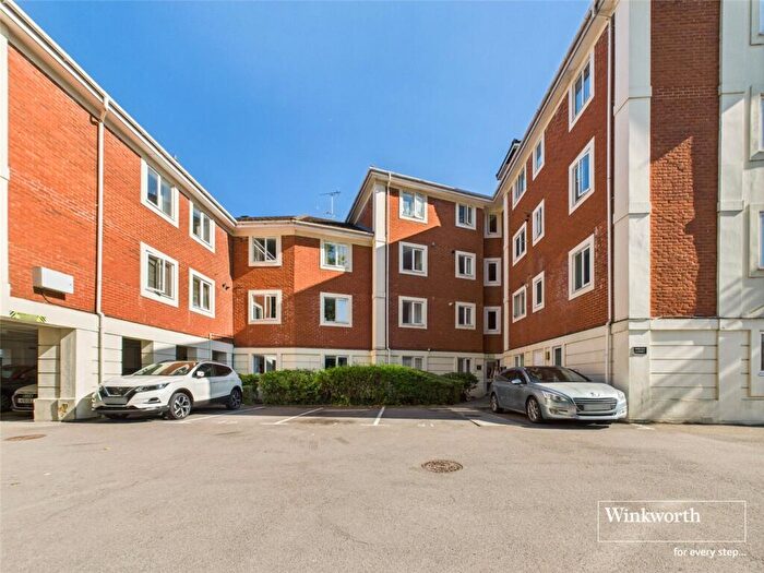2 Bedroom Apartment To Rent In Shelley Court, London Road, Reading, Berkshire, RG1