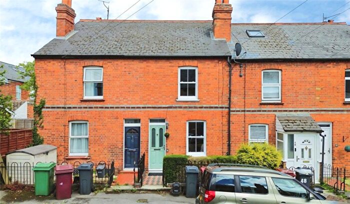 2 Bedroom Terraced House For Sale In Collis Street, Reading, Berkshire, RG2