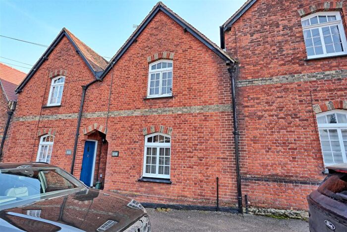 2 Bedroom Terraced House For Sale In Ermine Street - Thundridge, SG12