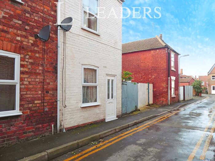 2 Bedroom Town House To Rent In Union Street, Boston, PE21