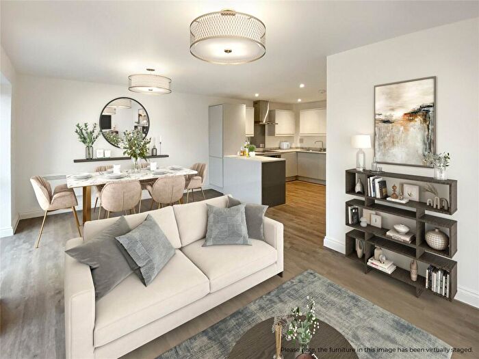 2 Bedroom Apartment For Sale In Unit, Padwell Place, Asylum Road, Southampton, Hampshire, SO15