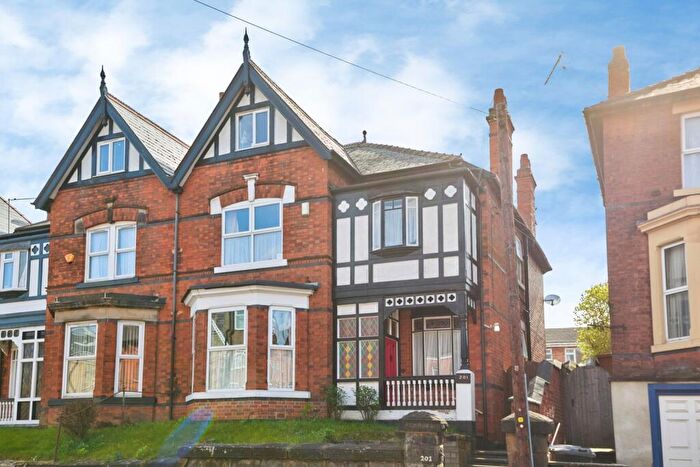 6 Bedroom Semi Detached House For Sale In Burton Road, Derby, Derbyshire, DE23