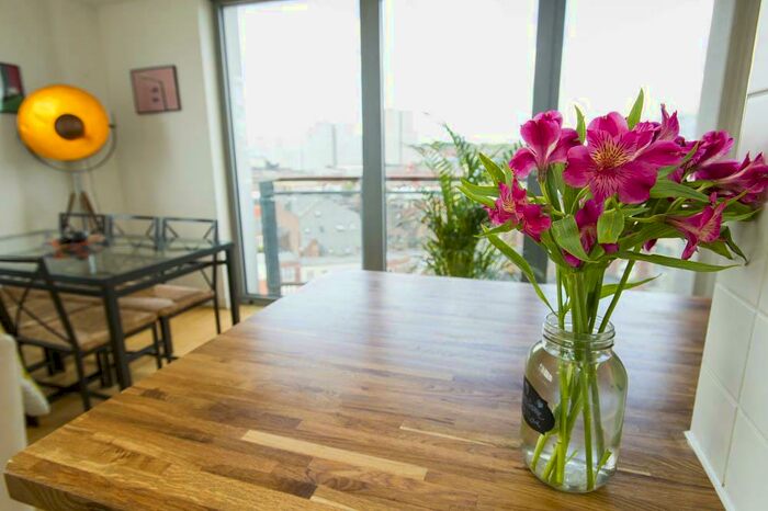 2 Bedroom Apartment To Rent In **£pppw Excluding Bills** Cranbrook House, Nottingham, NG1