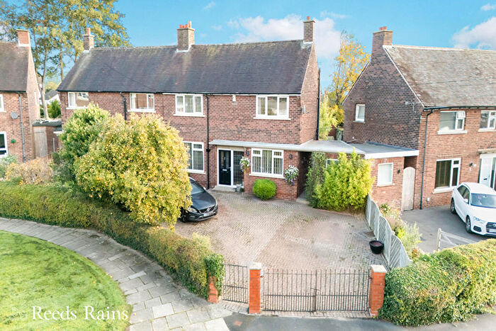 3 Bedroom Semi Detached House For Sale In Belle Vue Road, Scholes, Leeds, West Yorkshire, LS15