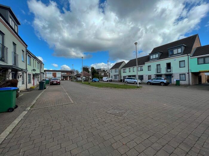 2 Bedroom Flat To Rent In Newhall Street, West Bromwich, West Midlands, B70