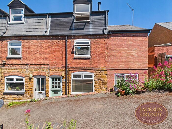 3 Bedroom Semi-Detached House For Sale In Church Street, Long Buckby, NN6
