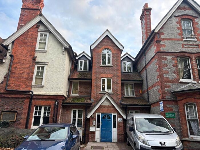 Studio For Sale In Foley Hall, London Road, Reading, Berkshire, RG1