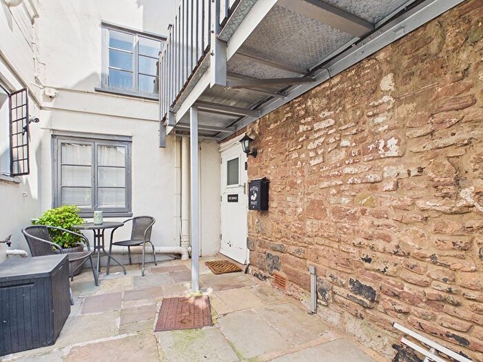 1 Bedroom Flat For Sale In Greytree Road, Ross-On-Wye, HR9