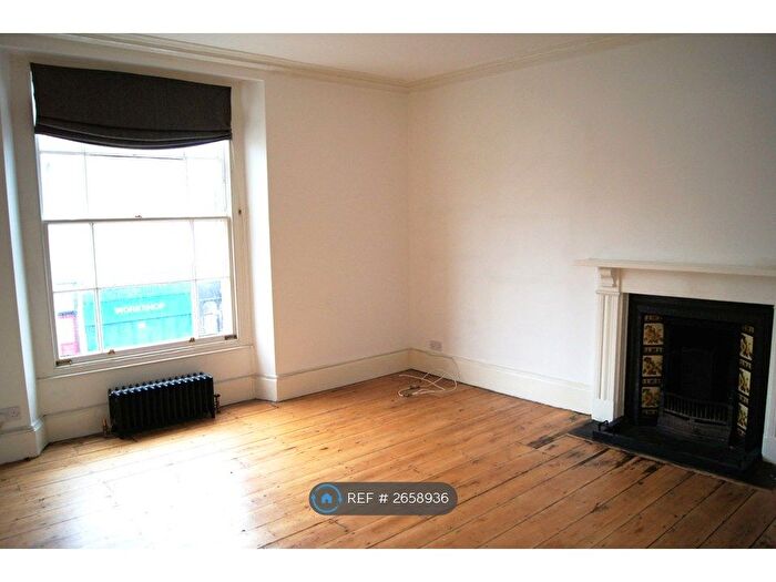1 Bedroom Flat To Rent In Cheltenham Road, Bristol, BS6