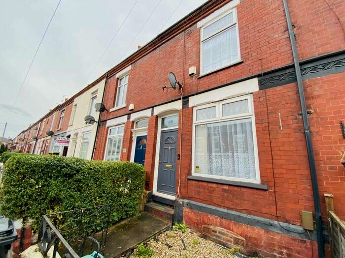2 Bedroom Terraced House To Rent In Lloyd Street, Heaton Norris, Stockport, SK4