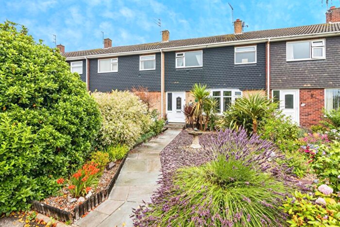 3 Bedroom Terraced House For Sale In Dell Road, Lowestoft, NR33