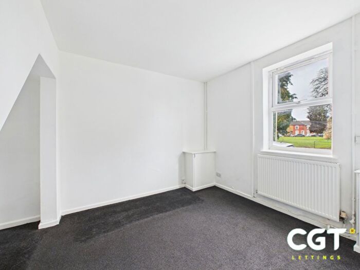 2 Bedroom Terraced House To Rent In Stroud Road, Gloucester, GL1