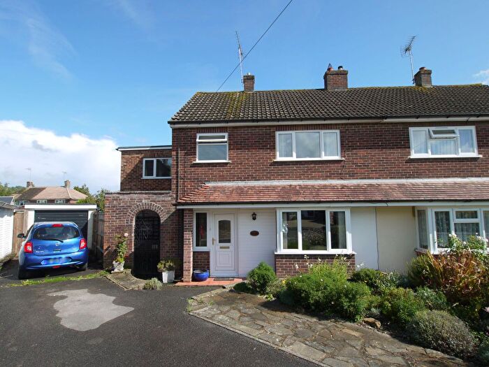 4 Bedroom Semi-Detached House For Sale In Cleves Road, Kemsing, Sevenoaks, TN15