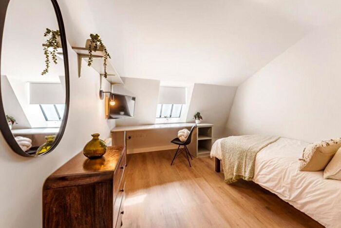 6 Bedroom Apartment To Rent In Isca Lofts, Exeter, EX4