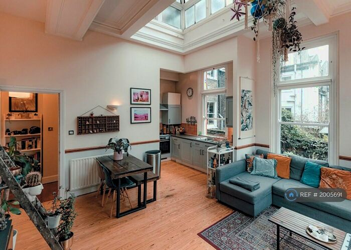 2 Bedroom Flat To Rent In Tredegar House, London, E3