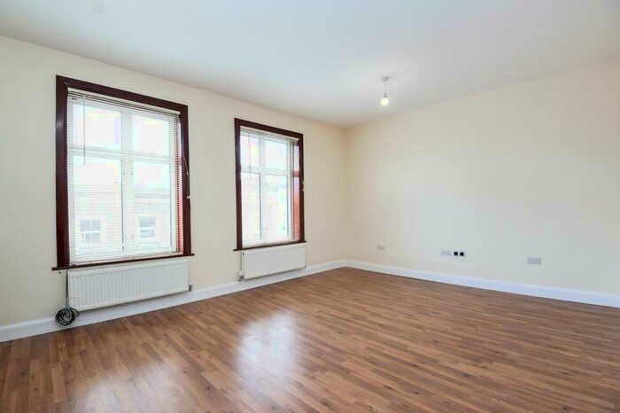1 Bedroom Apartment To Rent In Regents Park Road, Finchley, N3