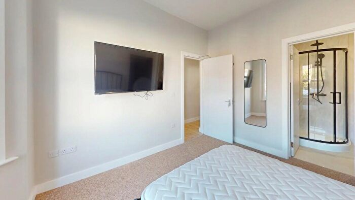6 Bedroom Terraced House To Rent In Priory Road, Exeter, Devon, EX4