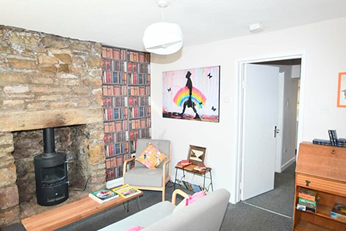 2 Bedroom End Of Terrace House For Sale In Queen Street, Lydney, GL15