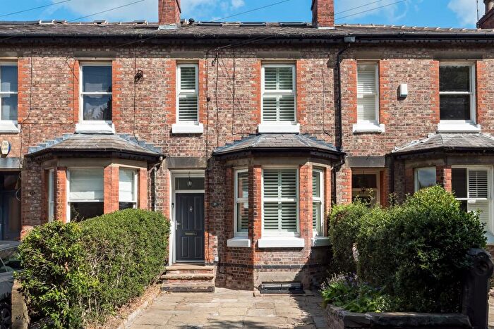 3 Bedroom Terraced House For Sale In Moss Lane, Alderley Edge, SK9