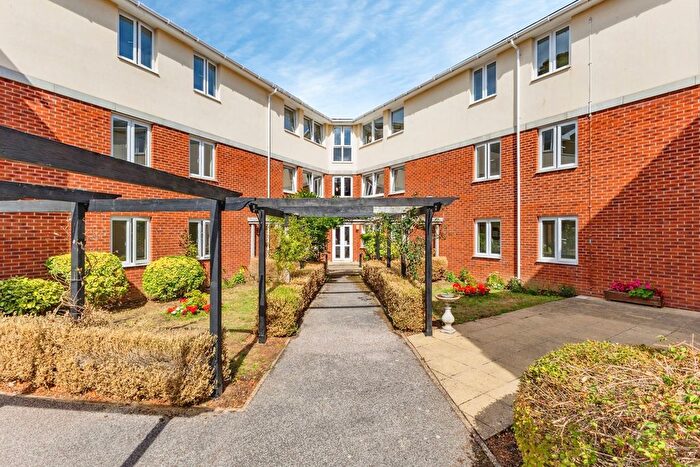 2 Bedroom Flat For Sale In Fisher Street, Paignton, Devon, TQ4