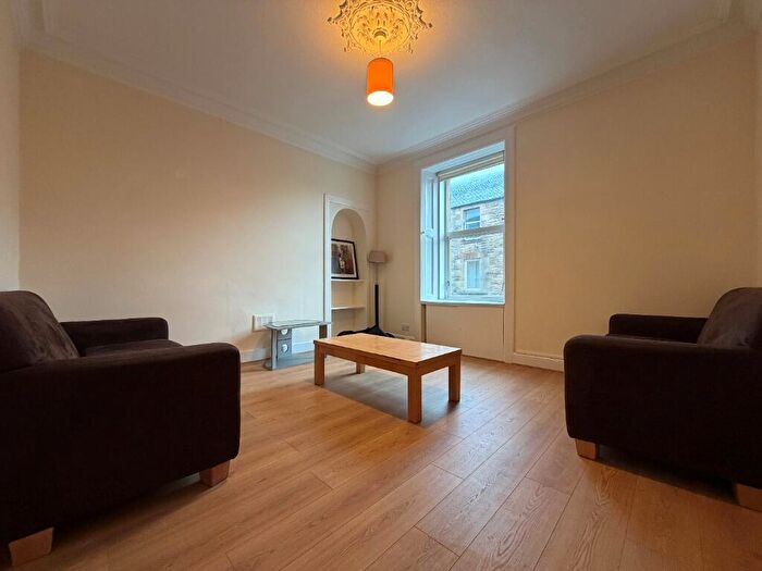 4 Bedroom Flat To Rent In James Street, Riverside, Stirling, FK8