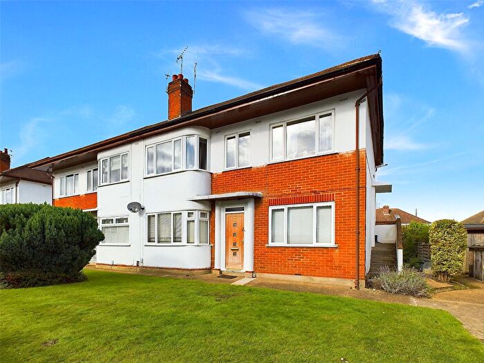 2 Bedroom Maisonette To Rent In Fulwood Gardens, Twickenham, TW1