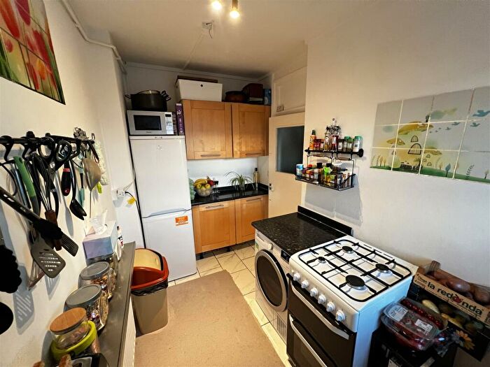 2 Bedroom Apartment To Rent In Orange Hill Road, Edgware, HA8