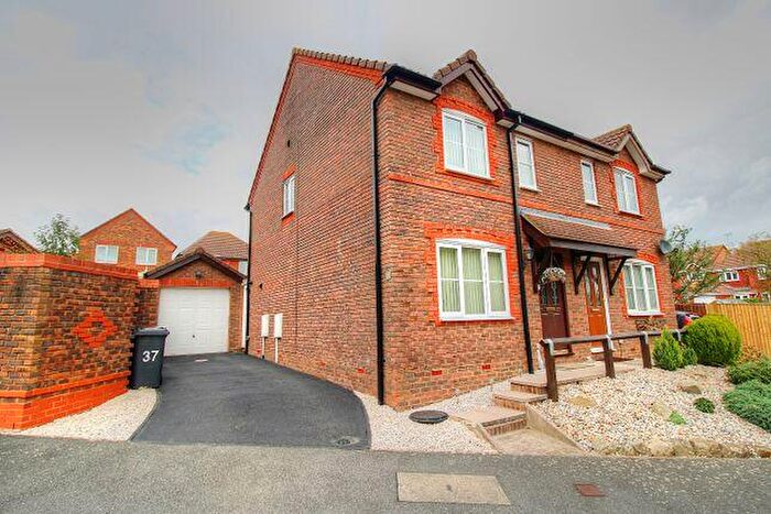 3 Bedroom Terraced House To Rent In Wellsbourne Road, Stone Cross, Pevensey, BN24