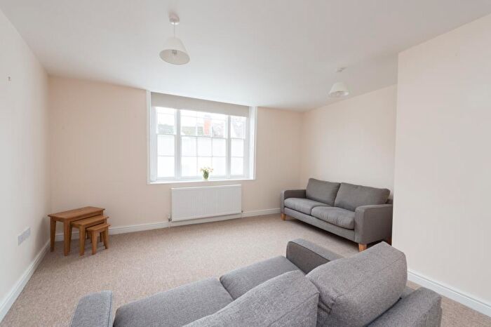 2 Bedroom Apartment To Rent In East St. Helens Street, Abingdon, OX14