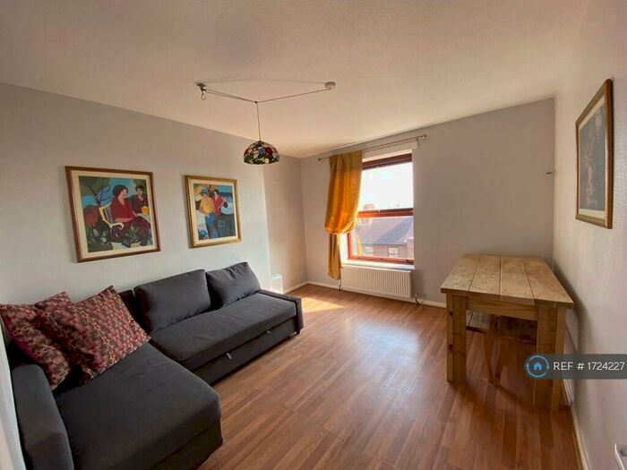 1 Bedroom Flat To Rent In Hill House, London, E5