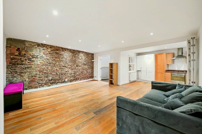 2 Bedroom Flat To Rent In Laystall Street, Clerkenwell, EC1R
