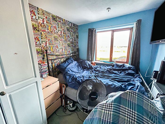 3 Bedroom Terraced House For Sale In Great Hoggett Drive, Beeston, NG9