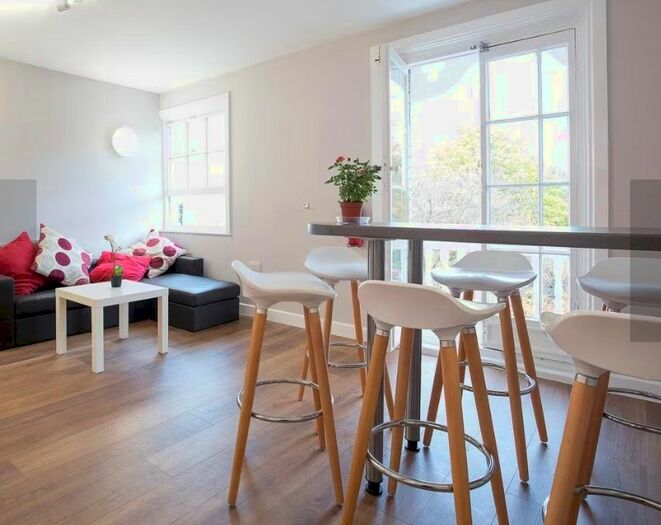 Studio To Rent In St. James Road, Leicester, LE2