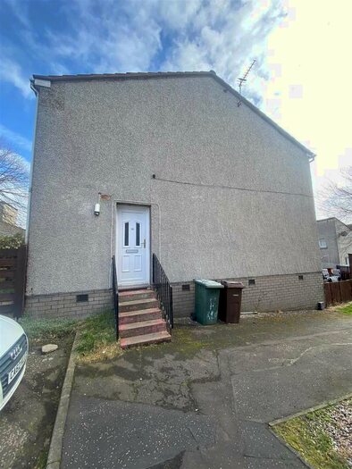3 Bedroom End Of Terrace House To Rent In King Edwards Way, Kirkliston, Edinburgh, EH29