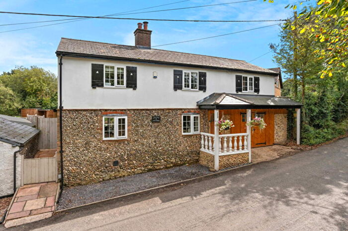 4 Bedroom Detached House For Sale In Hilltop Cottage, Rushden, Buntingford, SG9