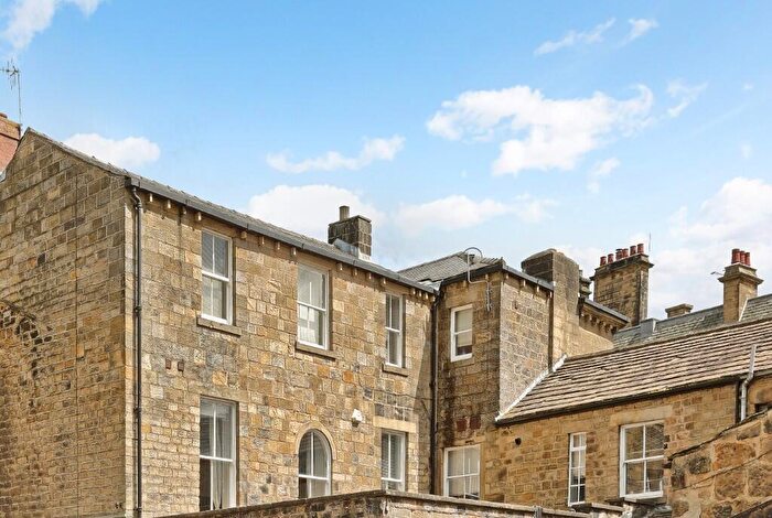 2 Bedroom Apartment To Rent In Royal White Horse Apartments, Westgate, ~ Large Apartment Furnished/Unfurnished ~, LS21