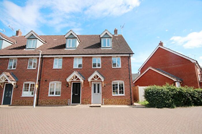 3 Bedroom End Of Terrace House For Sale In Consort Road, South Wootton, King's Lynn, PE30