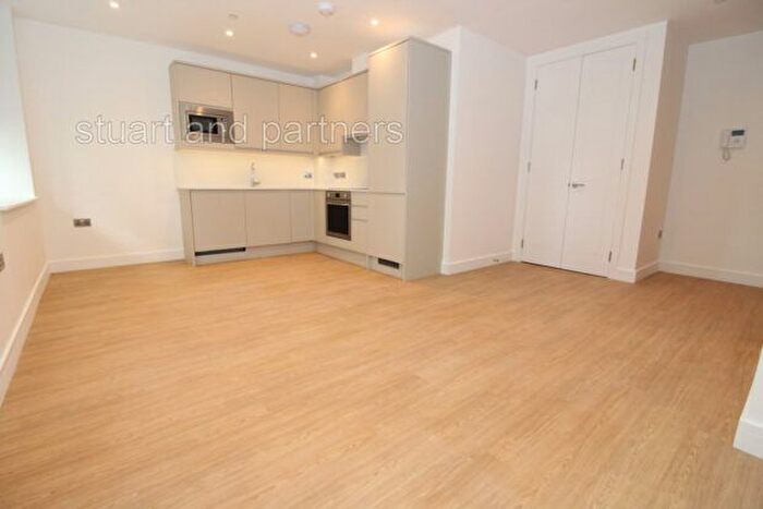 1 Bedroom Property To Rent In Perrymount Road, Haywards Heath, RH16