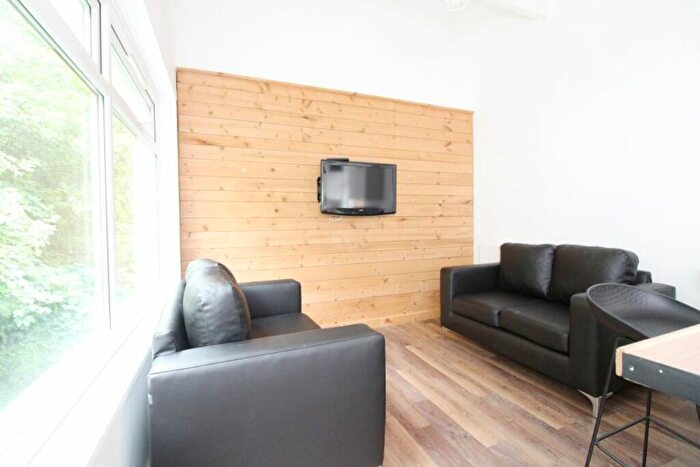 5 Bedroom House To Rent In - Norfolk Park - Newly Renovated, S2