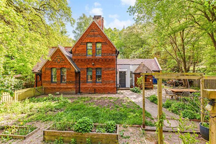3 Bedroom Detached House For Sale In Buckhurst Road, Ascot, SL5
