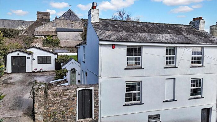 5 Bedroom Detached House For Sale In Albert Road, Saltash, Cornwall, PL12