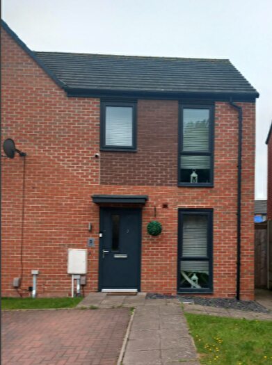 2 Bedroom Semi-Detached House To Rent In Brick Lane, Telford, TF4