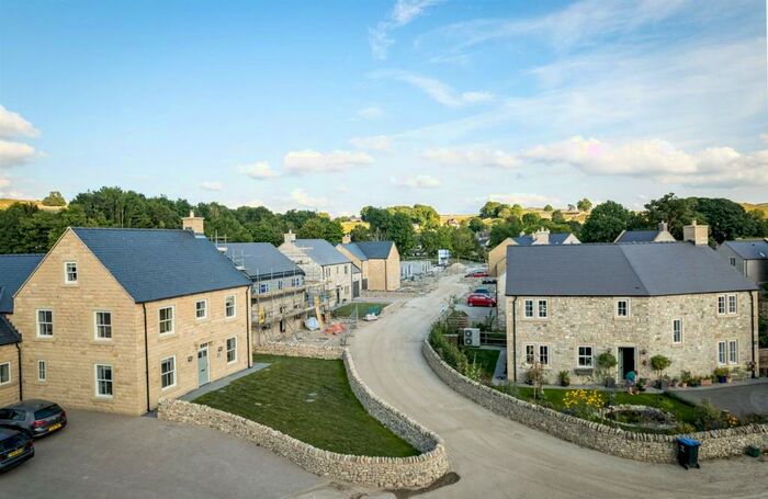 3 Bedroom Link Detached House For Sale In Dairy Close, Peakland Grange, Hartington, SK17